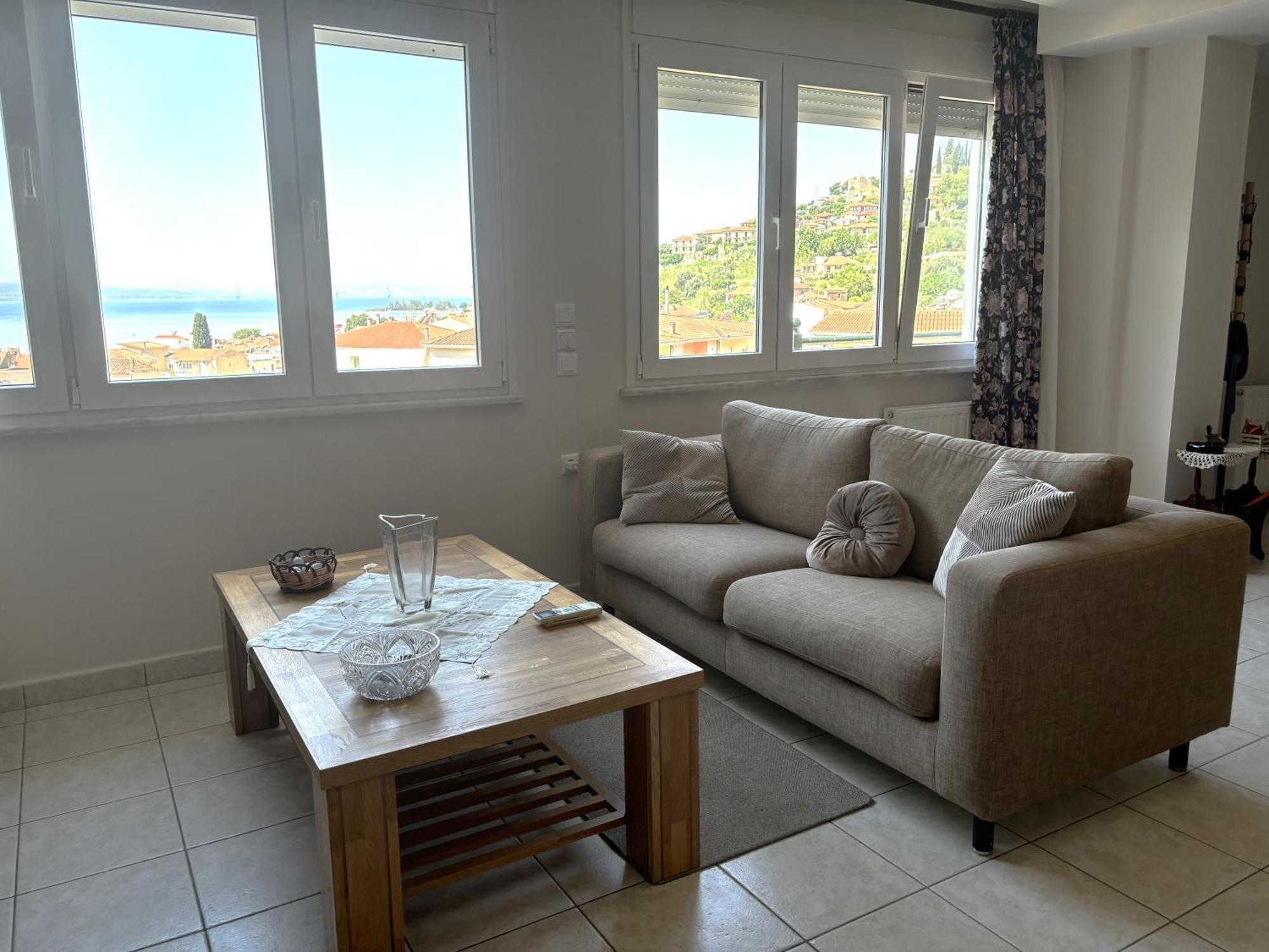 Apartment θεαση! στη ναυπακτο ! *