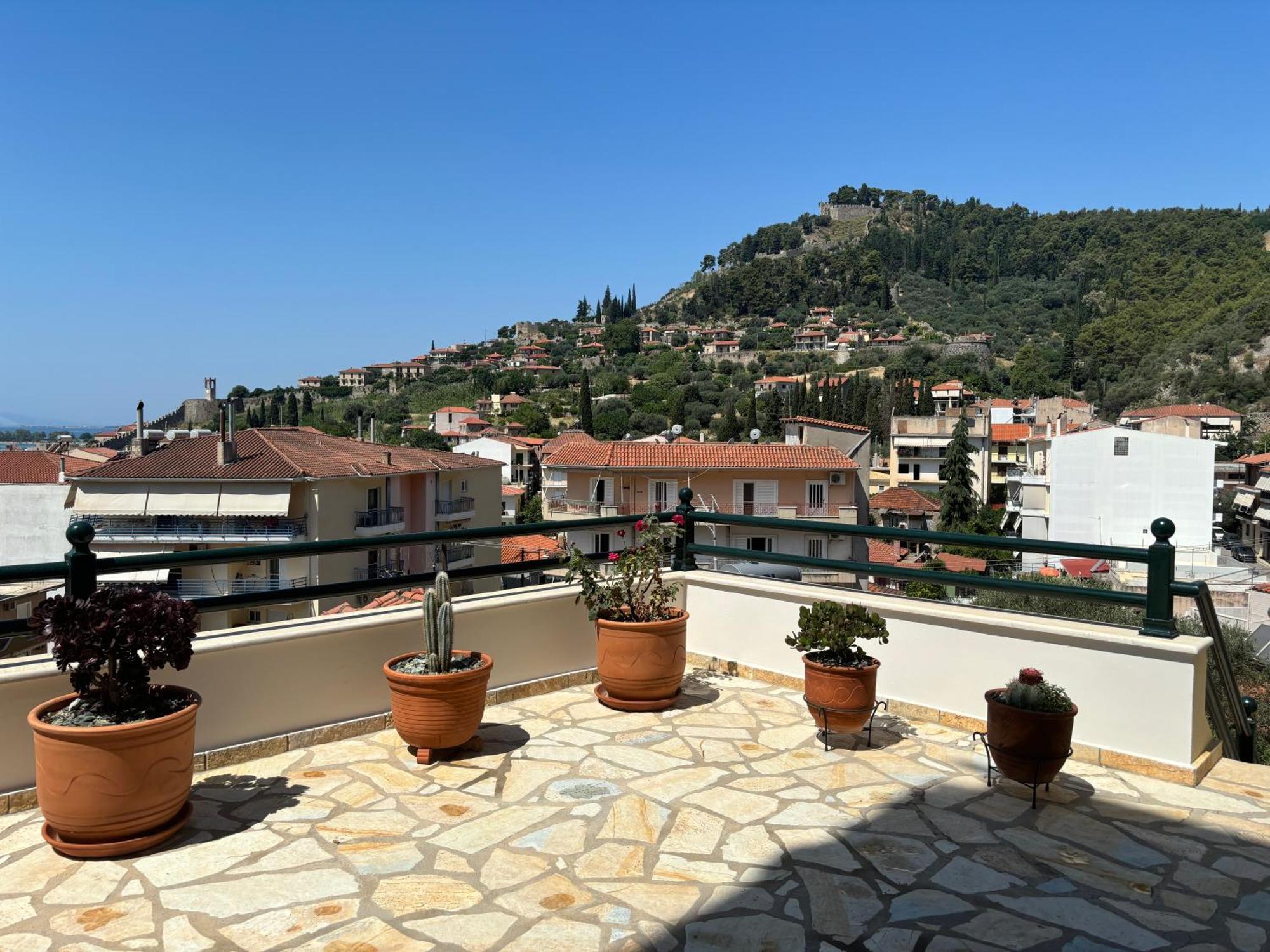 Apartment θεαση! στη ναυπακτο ! *